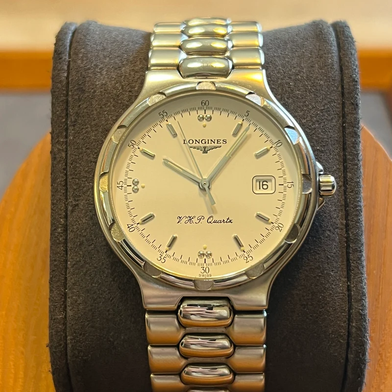 Longines Conquest VHP Quartz Date Cadran Blanc L1.613.4