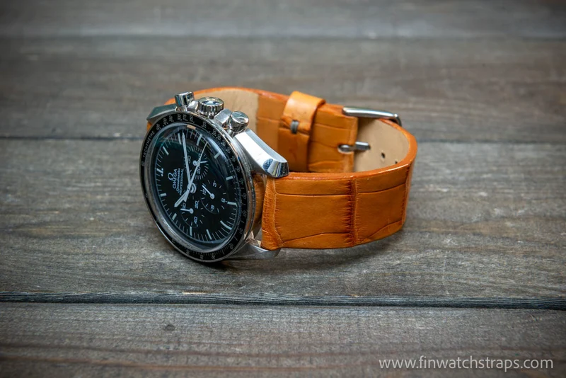 Alligator watch strap,Tan color, handmade in Finland, Ready to Ship