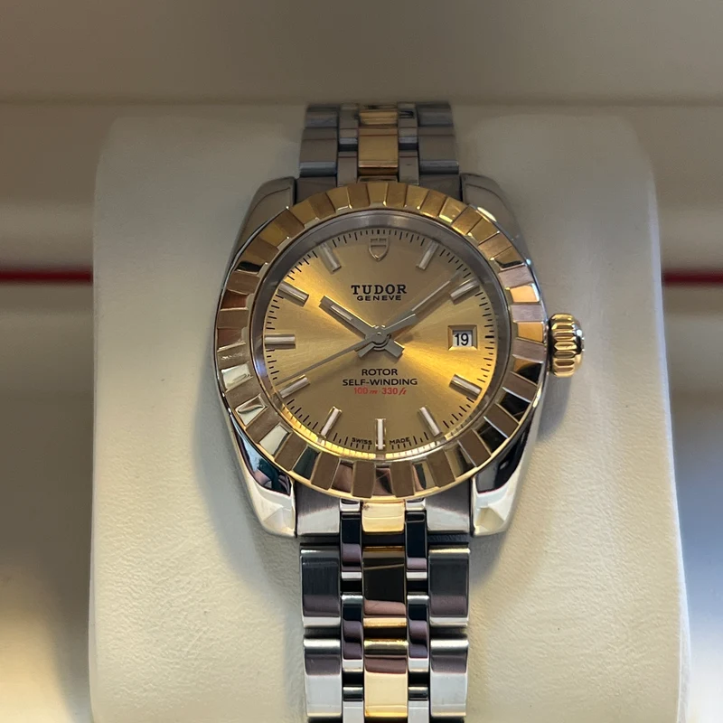 Tudor Classic Lady 28 mm bicolore avec boîte 22013