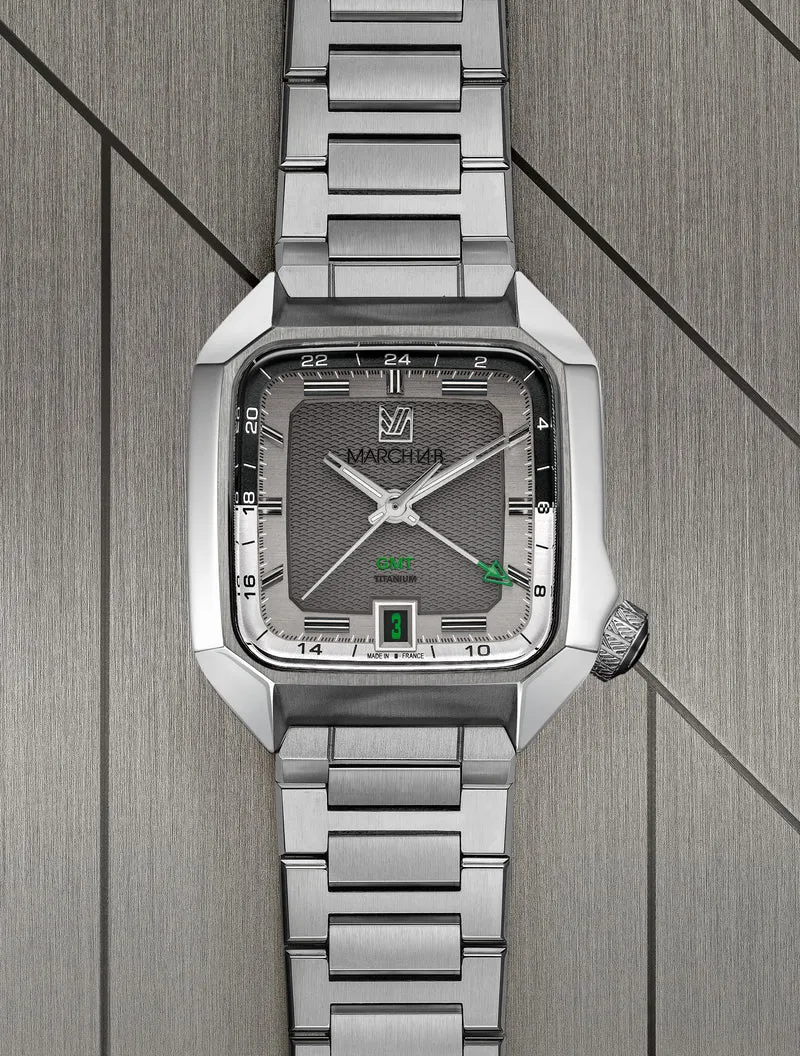 AM2 SLIM GMT AUTOMATIQUE Millésime Mars 2025