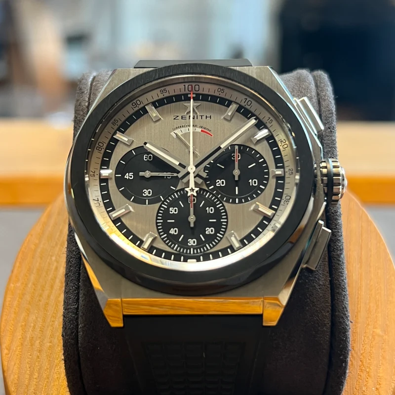 Zenith Defy El Primero Réserve de marche 95.9005.9004/01
