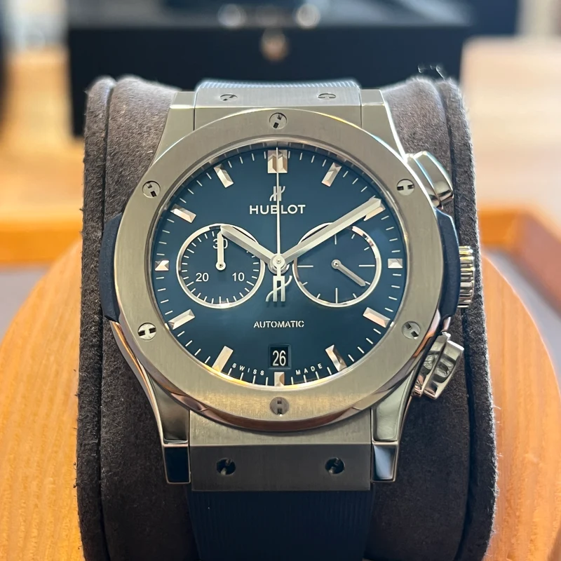Hublot Classic Fusion Chronographe Bleu Ensemble Complet 541.NX.7170.LR