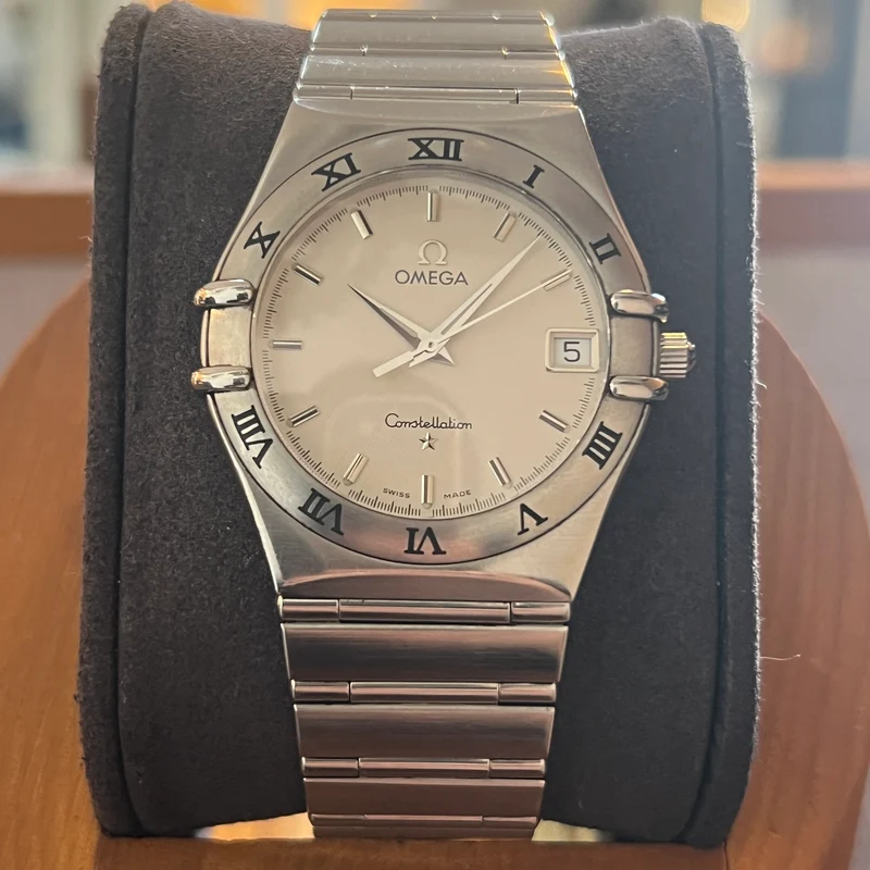Omega Constellation Cadran Argent Quartz Date 1512.30