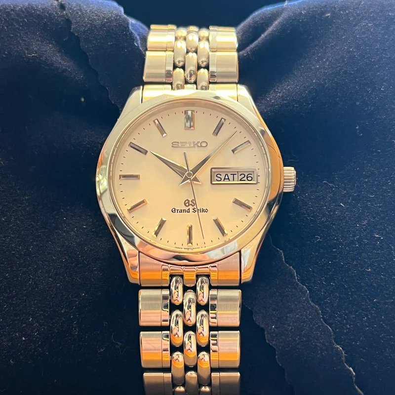 Seiko GS Grand Seiko Quartz Jour-Date 9F83-9A00