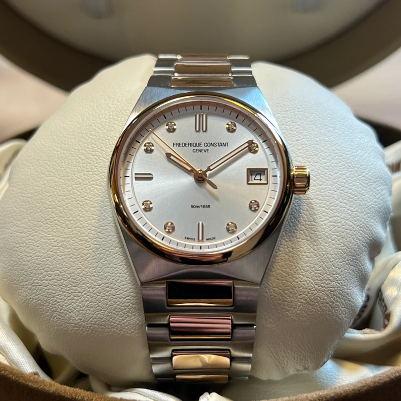 Frederique Constant Quartz Date Ensemble complet FC-240VD2NH2B