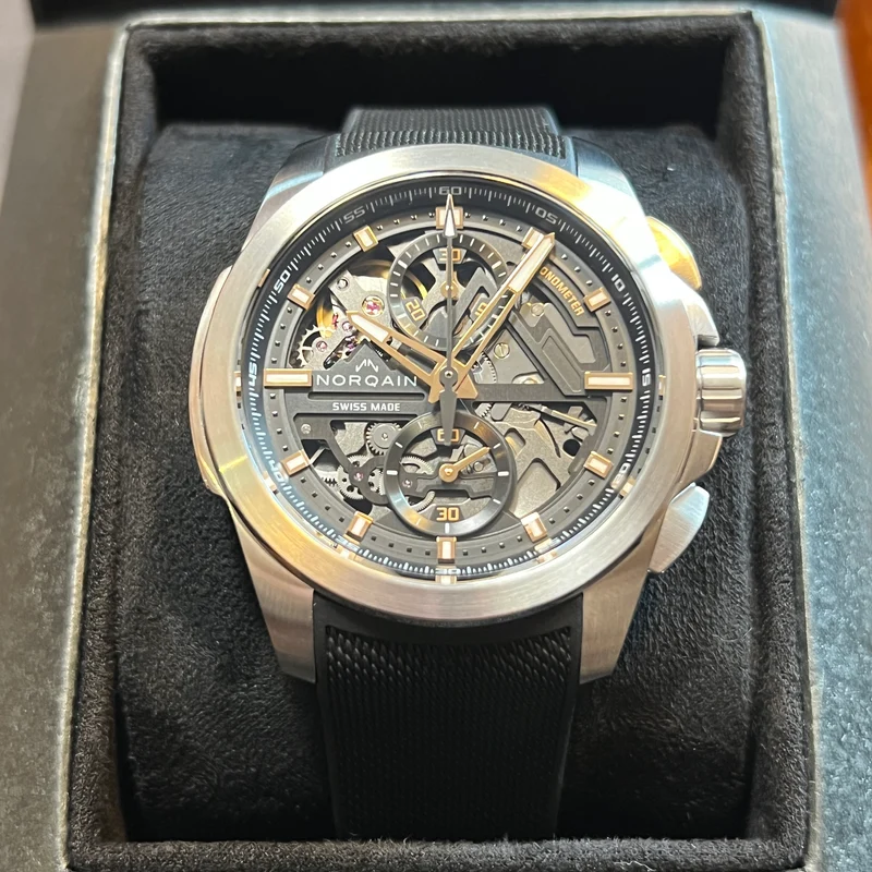 Chronographe squelette Norqain Independence, ensemble complet N3200.40S01.B01.S01