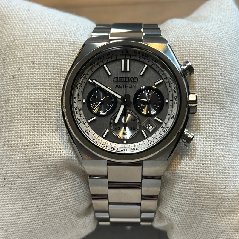 Seiko Astron Nexter Solar 2026 Ensemble complet SBXY095