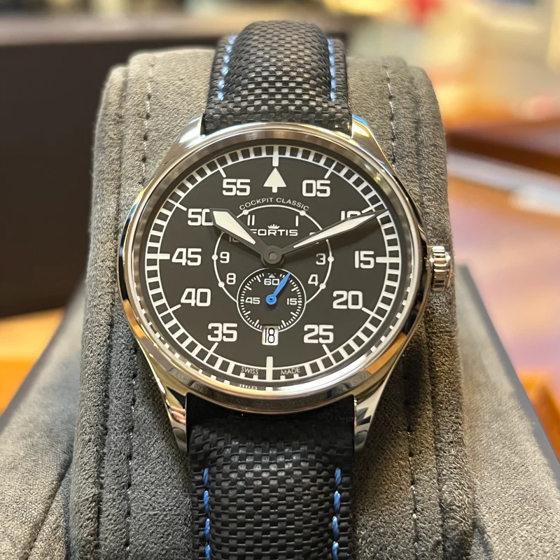 Fortis Ensemble complet Aviatis Cockpit Classic Small Second 901.20.165