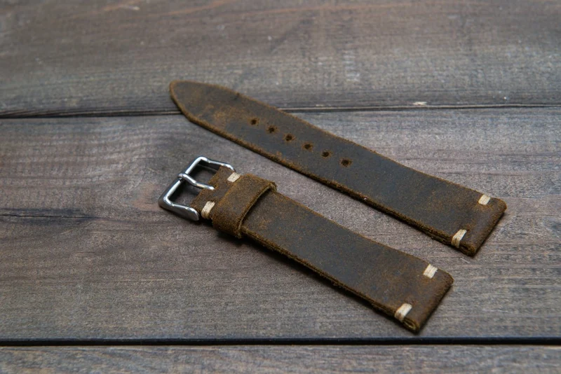 Suede vintage leather watch strap (Chase commander), handmade in Finland