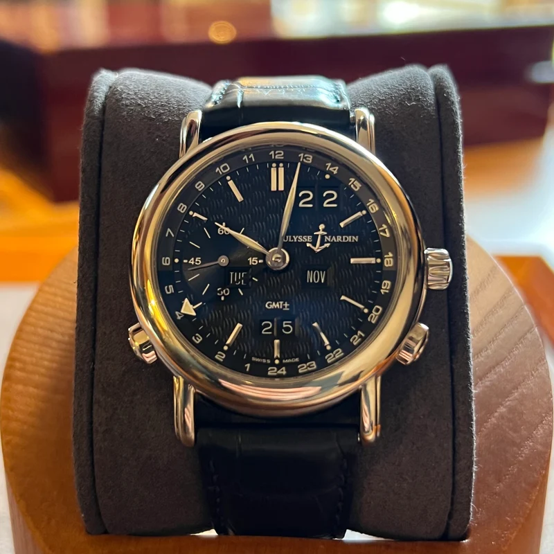 Ulysse Nardin GMT Perpetual en or blanc 18 carats, ensemble complet 320-22/92