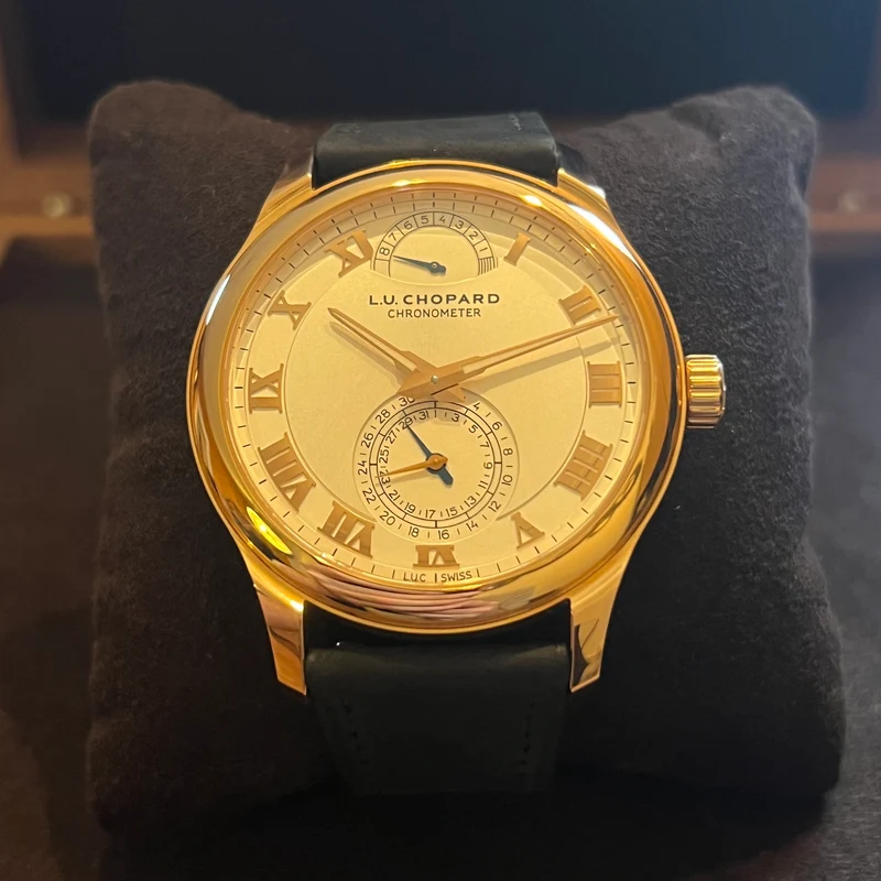 Chopard Ensemble complet LUC Quattro en or rose 18 carats 161926-5001