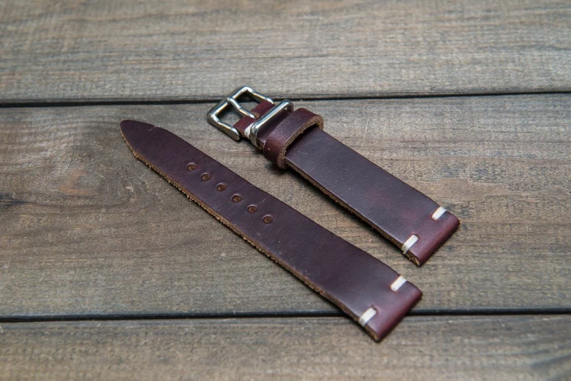 Burgundy leather watch band, handmade in Finland. Tapered size: 26/22mm, 25/22 mm, 24/20mm, 23/20 mm, 22/18 mm, 21/18 mm, 20/16 mm, 19/16 mm