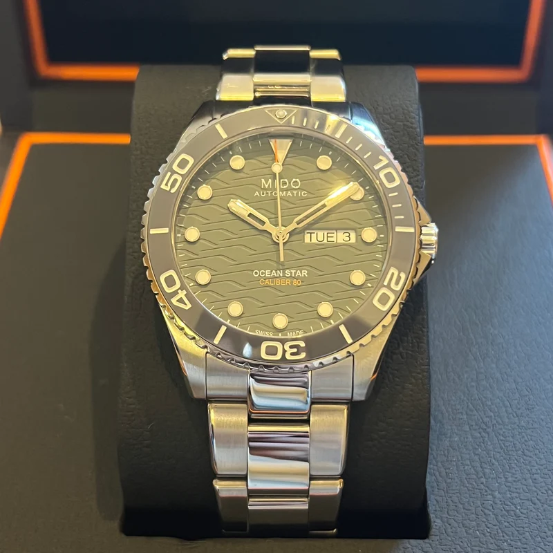 Mido Ocean Star 200C Automatique Jour-Date M042.430.11.081.00