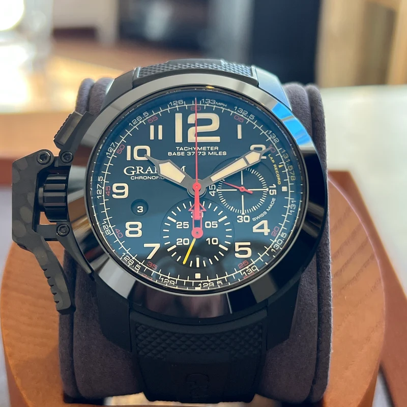 Montre automatique surdimensionnée Graham Chronofighter IN-2CCBK-0
