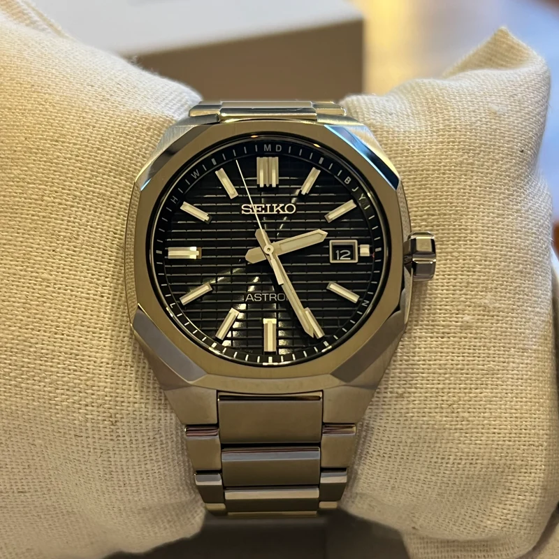 Seiko Ensemble complet Astron Titanium 2025 SBXY063