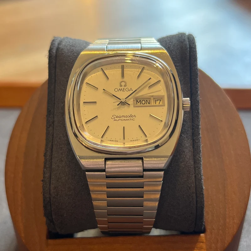 Omega Seamaster Day-Date automatique vintage 166.0213
