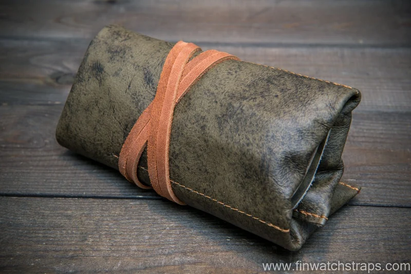 Vintage leather watch roll, Italian calf, watch case for wrist watch organizing