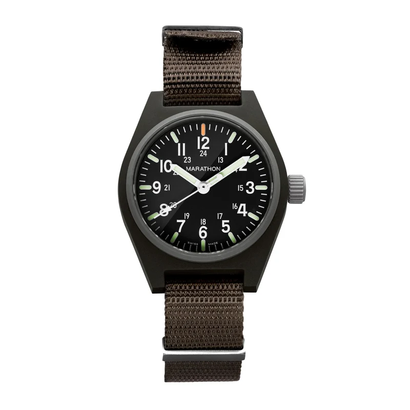 Montre Marathon 34 mm, vert sauge, à quartz, usage général, avec MaraGlo (GPQ)