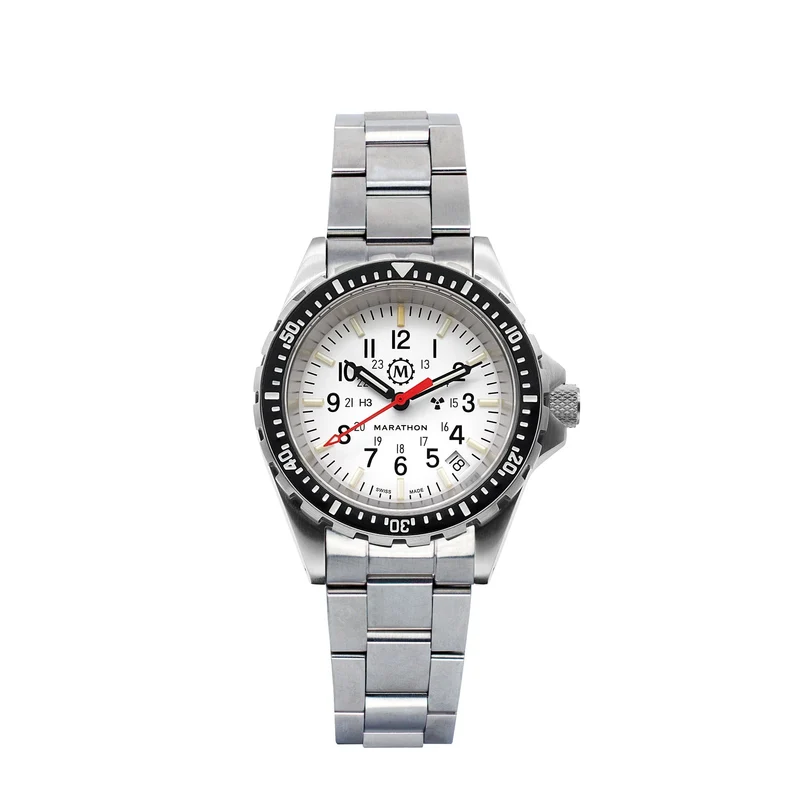 Montre Marathon 36 mm Édition Arctic, modèle de plongée à quartz (MSAR Quartz), avec bracelet en acier inoxydable