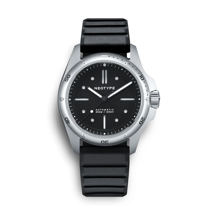 LM01 Type D Acier et cadran Noir