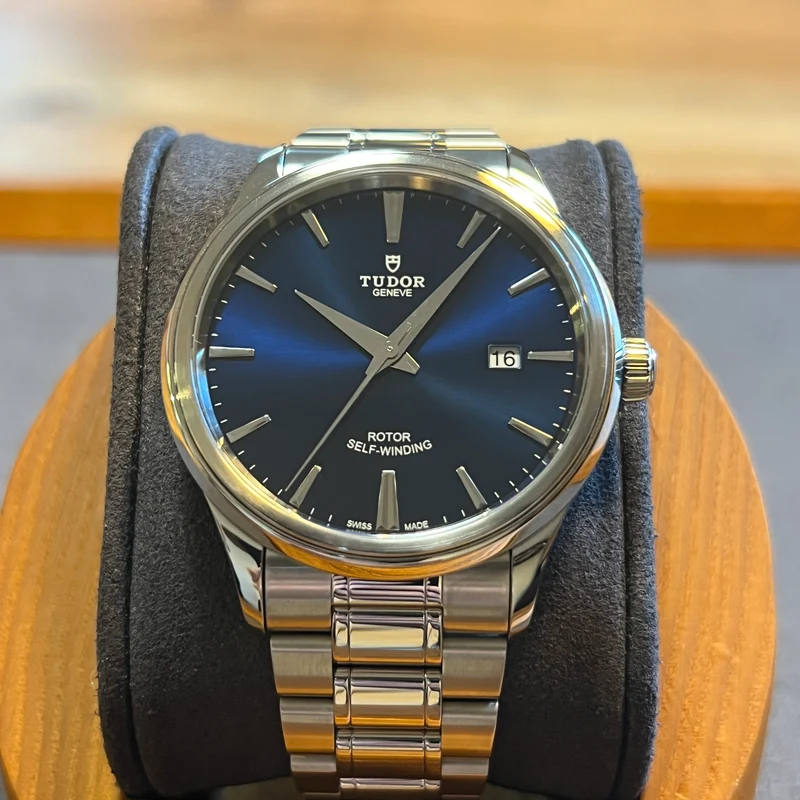 Tudor Style Automatique Date Cadran Bleu 12700