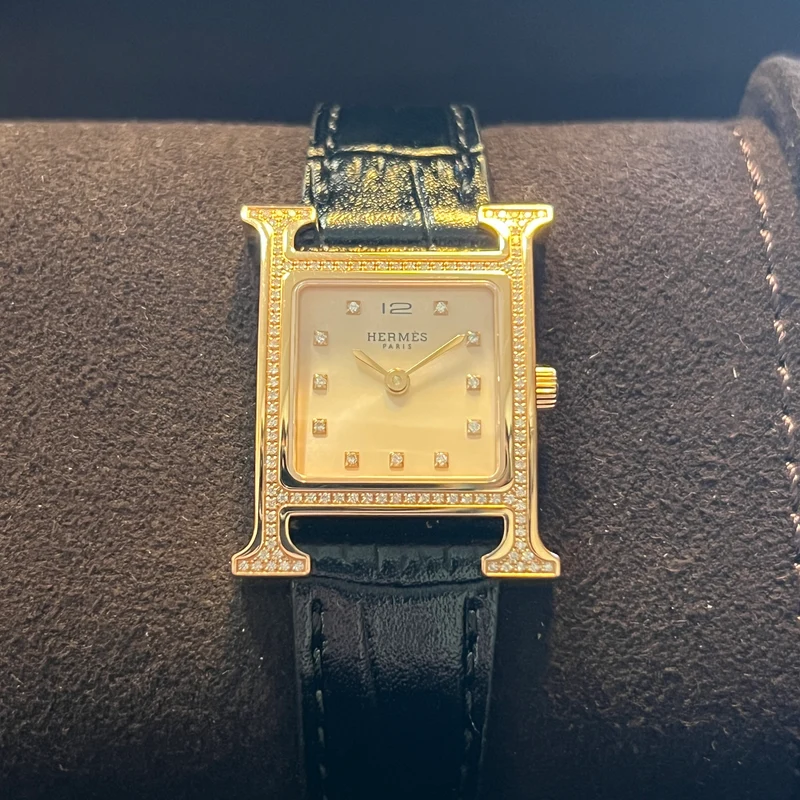 Hermès Heure H serti de diamants en or rose 18 carats HH1.273C