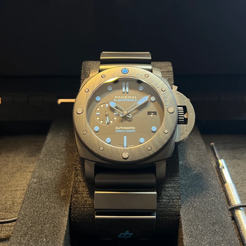 Ensemble complet Panerai Submersible Carbotech PAM01616