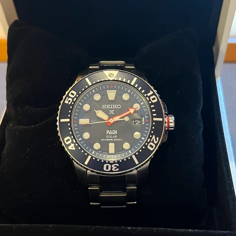 Seiko Prospex Diver Scuba Édition Spéciale V157-0BT0