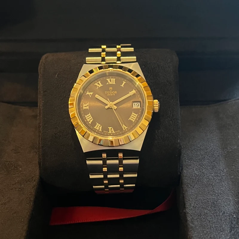 Tudor Royal 11/2023 Ensemble complet 28403