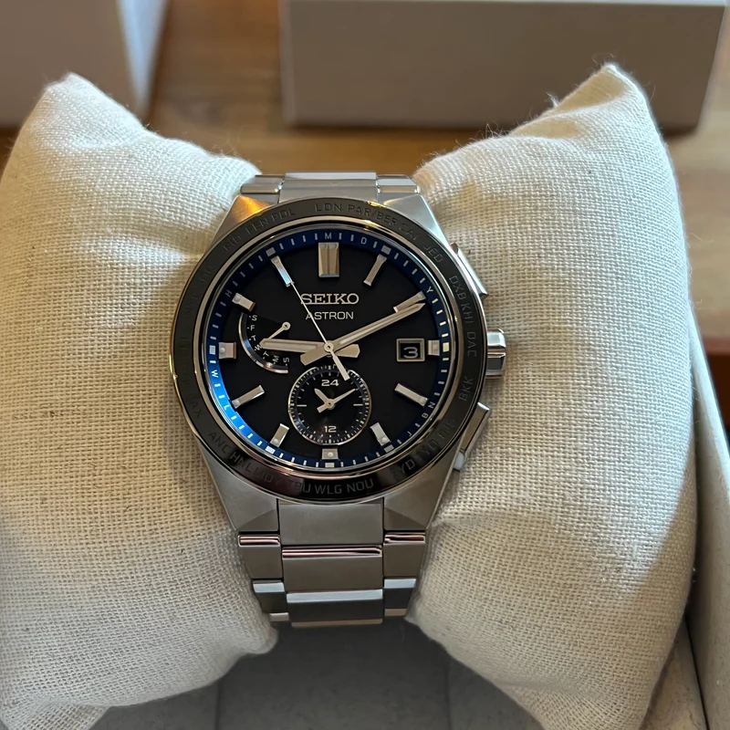 Seiko Astron Titanium 03/2024 Ensemble complet SBXY051