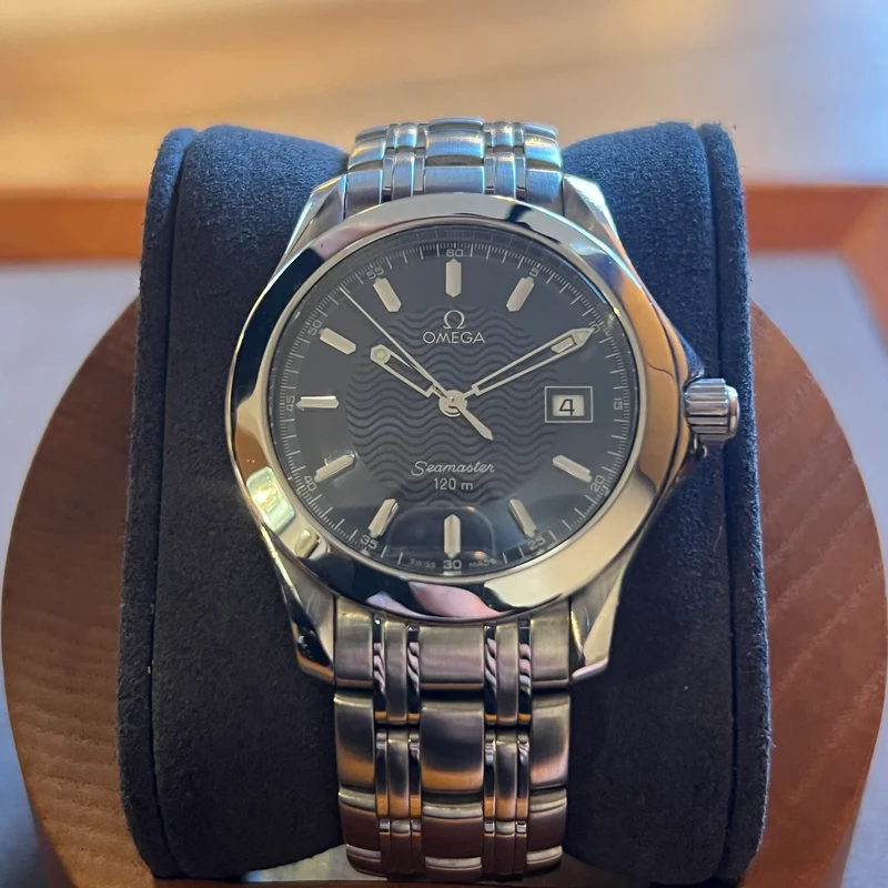Omega Seamaster 120 Date Quartz Cadran bleu 2511.81