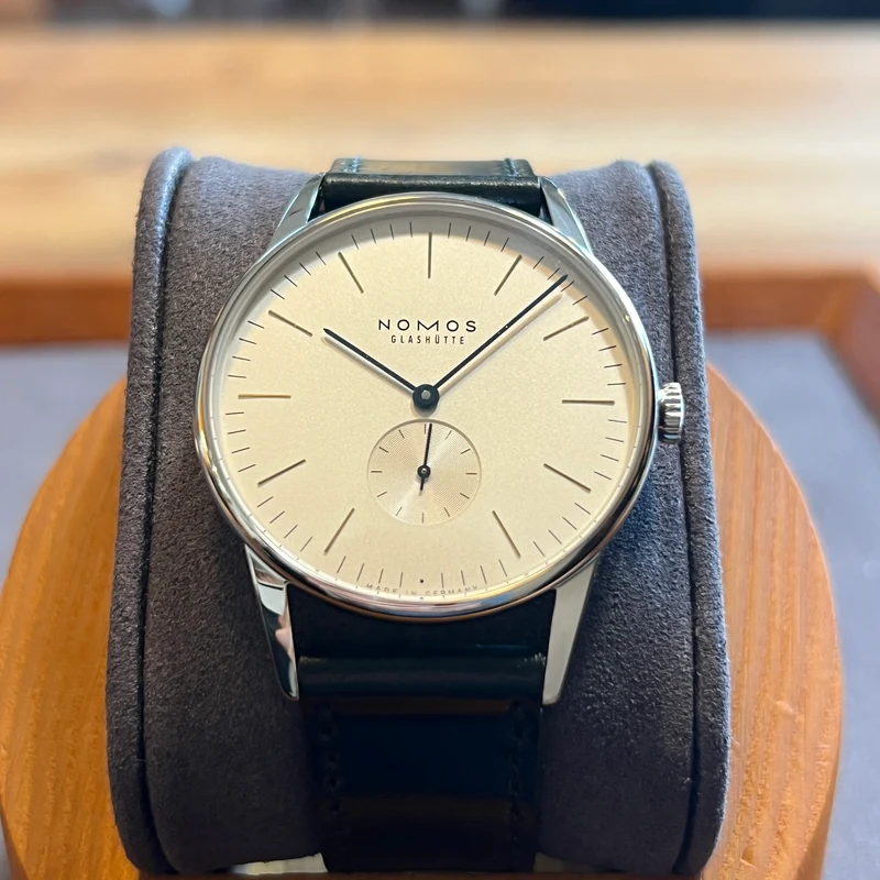 Nomos Orion 38 Ensemble complet 384