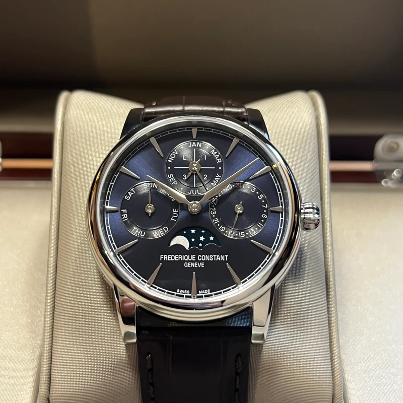Calendrier perpétuel Frederique Constant, coffret complet FC-776N3H6