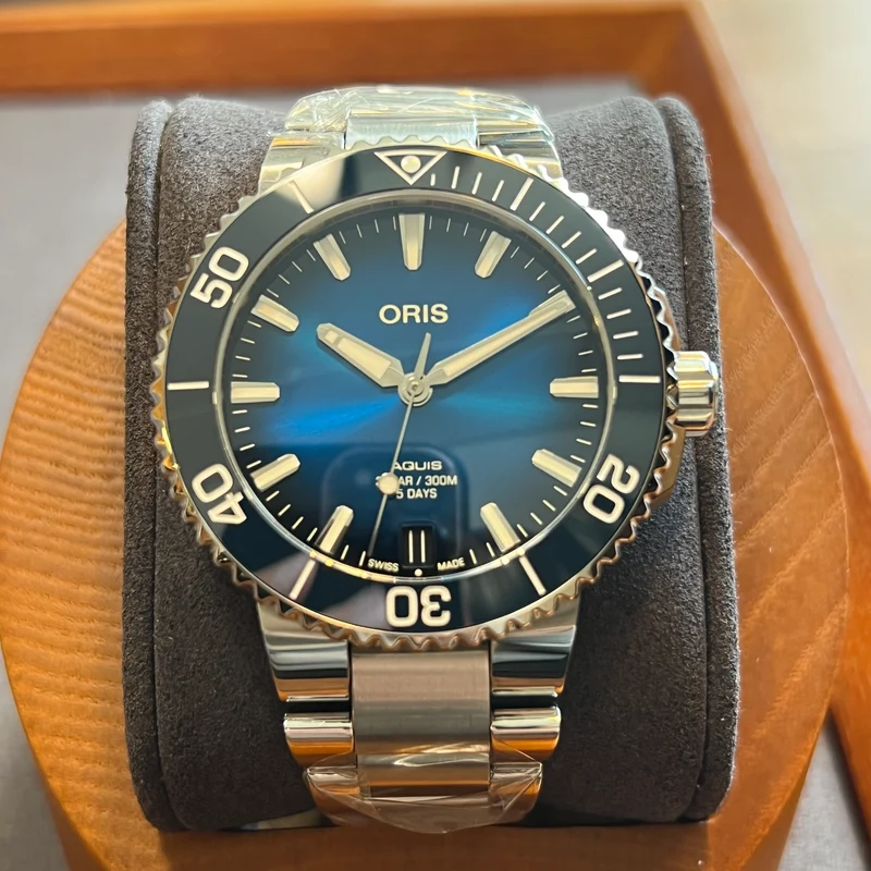 Oris Aquis Cadran Bleu Calibre 400 Ensemble Complet 01 400 7769 4135