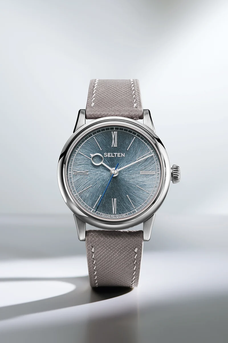 Selten Grand Feu Enamel – Spiral Moonstone