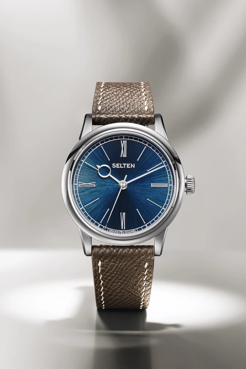 Selten Grand Feu Enamel – Flare Sunbird Blue