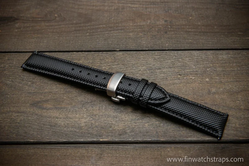 Sailcloth water-resistant watch strap 17-24 mm.