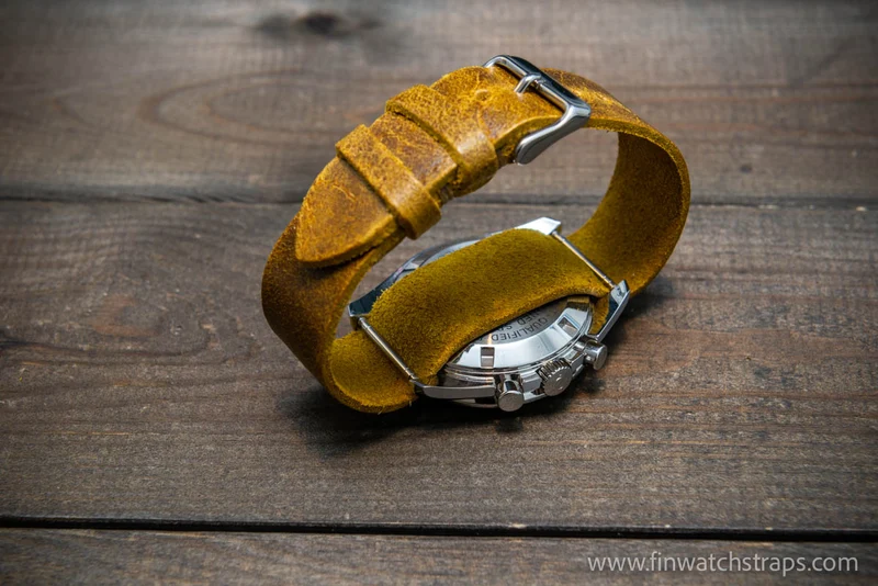 One-piece military watch band, Ginger, Crazy Cow