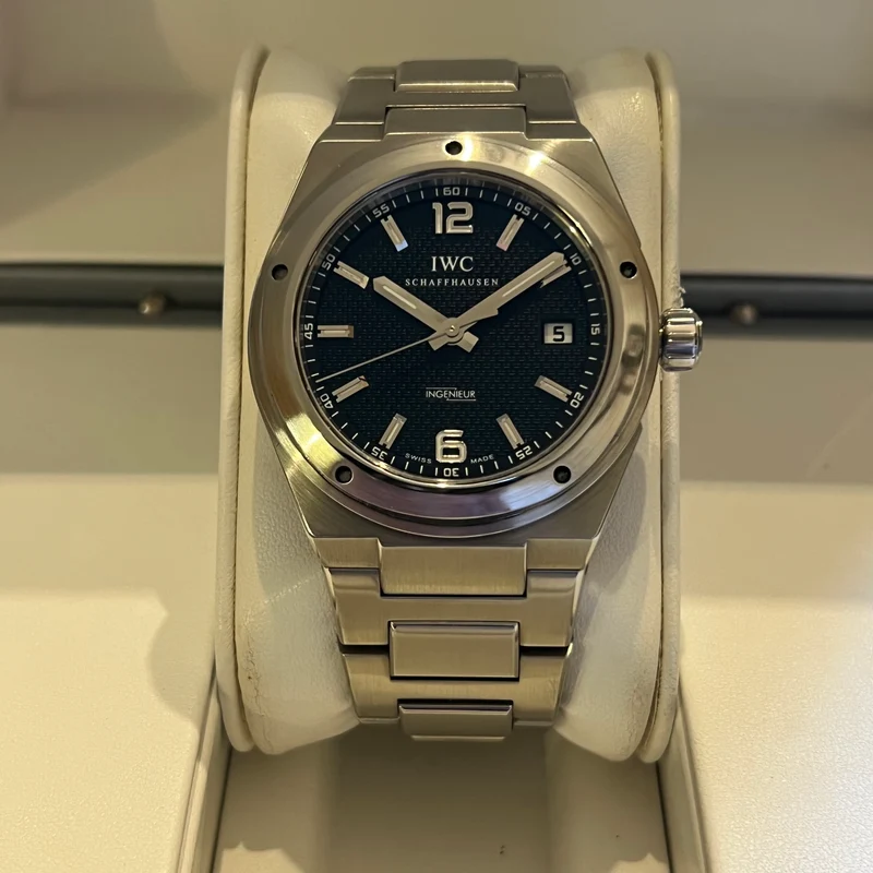 IWC Montre Ingenieur automatique avec date, ensemble complet IW322701