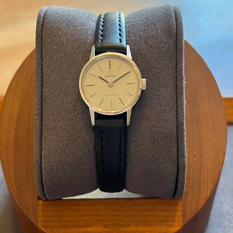 Omega Montre De Ville Vintage 24 mm avec boîte d'origine