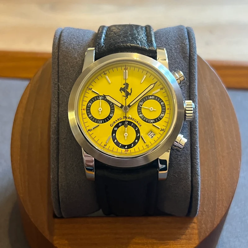 Girard Perregaux Chronographe Automatique Ferrari 8020