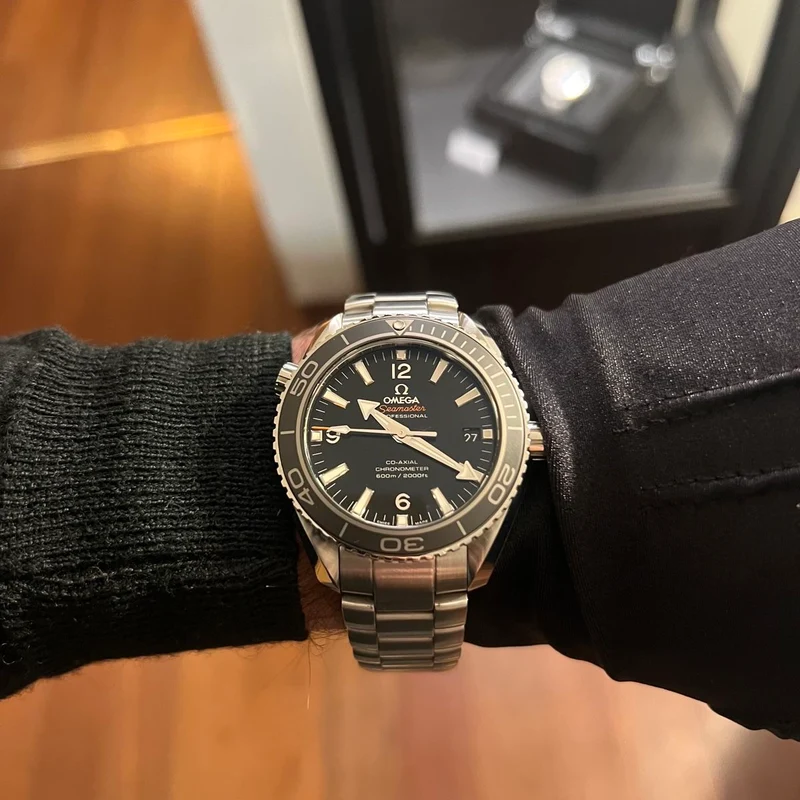 Omega Ensemble complet Seamaster Planet Ocean 232.30.42.21.01.001