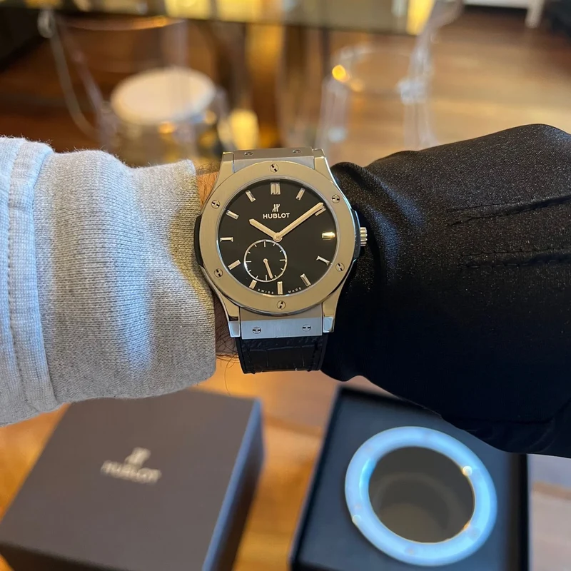 Montre Hublot Classic Fusion Ultra-Thin Full Set 515.NX.1270.LR