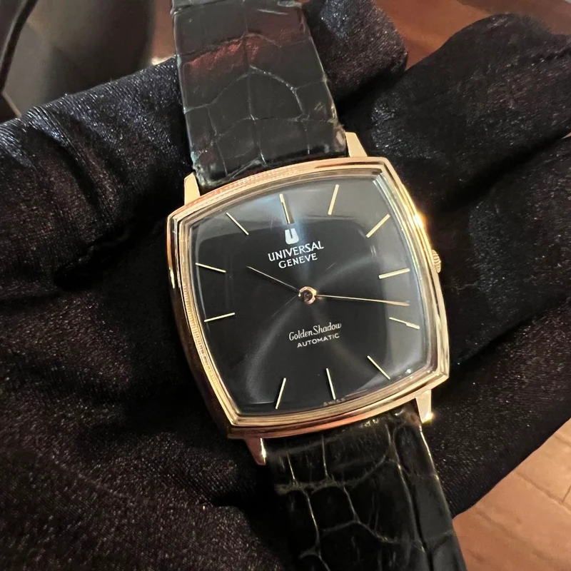 Universal Genève Golden Shadow Or jaune 18 carats 33 mm