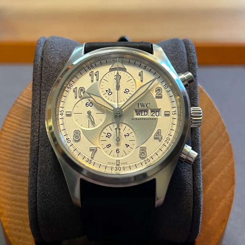 IWC Chronographe Spitfire Jour-Date Ensemble complet IW371702