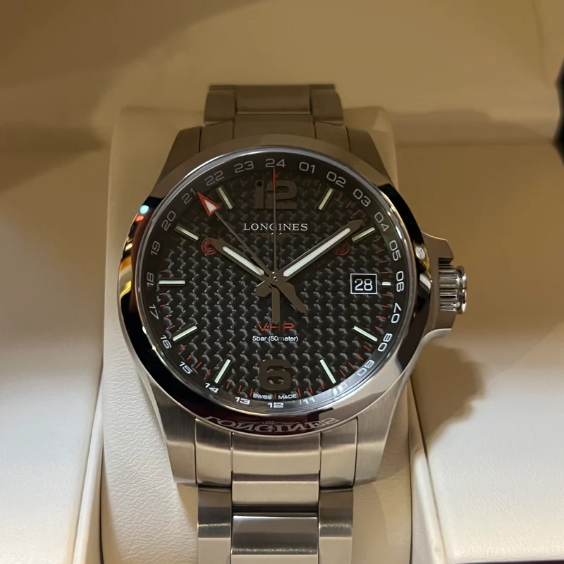 Longines Conquest VHP Cadran Noir Coffret Complet L3.718.4.66.6