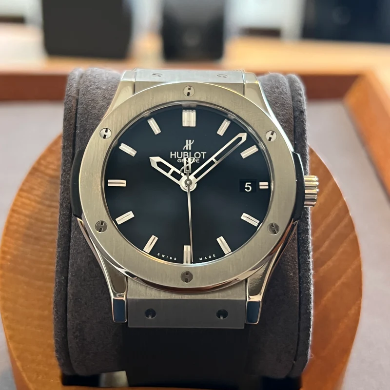 Hublot Classic Fusion Titanium 511.ZX.1170.RX