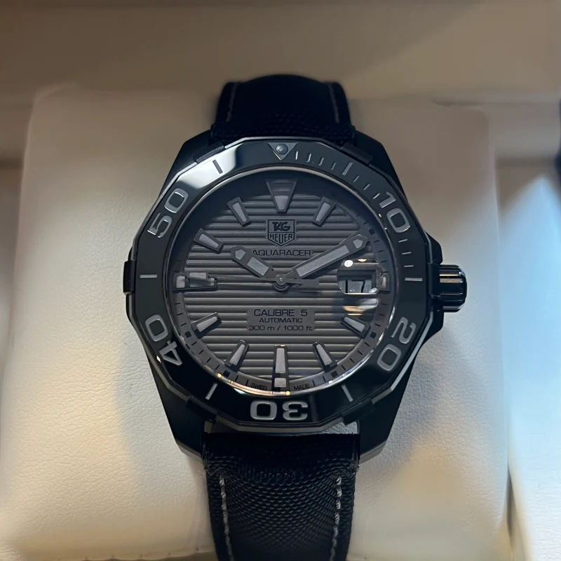 Coffret complet TAG Heuer Aquaracer Édition Spéciale WAY218B.FC6364