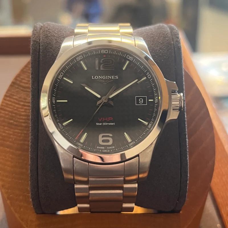 Longines Conquest VHP Cadran Carbone Coffret Complet L3.716.4.66.6