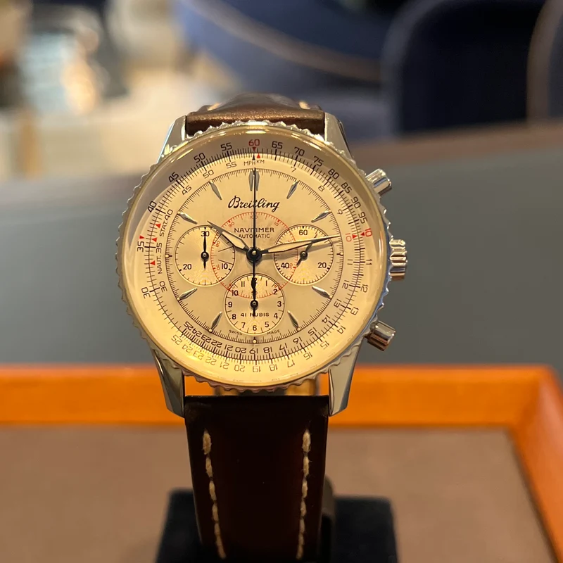 Breitling Navitimer Montbrillant Chronographe Automatique A30030.4